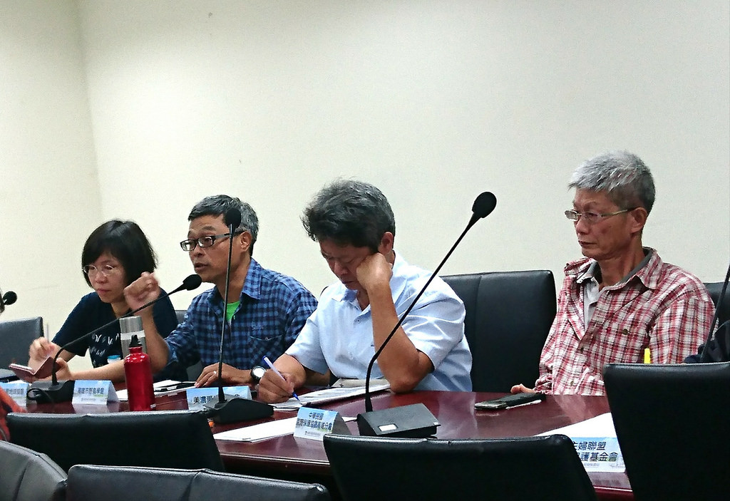 林昆海要求高市府全盤考量空污減量和濕地碳匯的功能。攝影:李育琴
